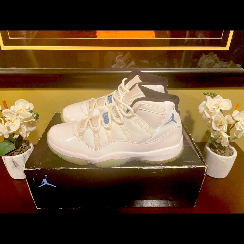 Jordan 11 Retro Legend Blue (2014) Size 10.5
